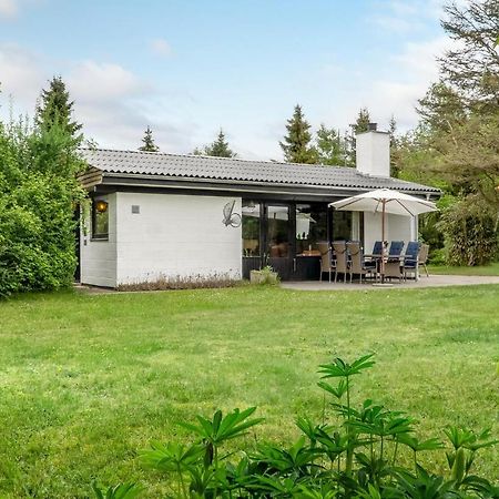 Amazing Home In Kalundborg With Kitchen Bagian luar foto