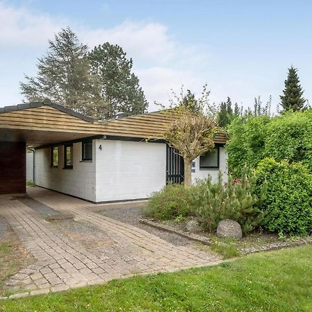 Amazing Home In Kalundborg With Kitchen Bagian luar foto